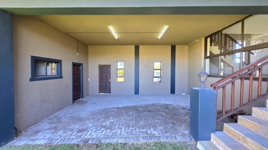 4 Bedroom Property for Sale in Kleinbaai Western Cape